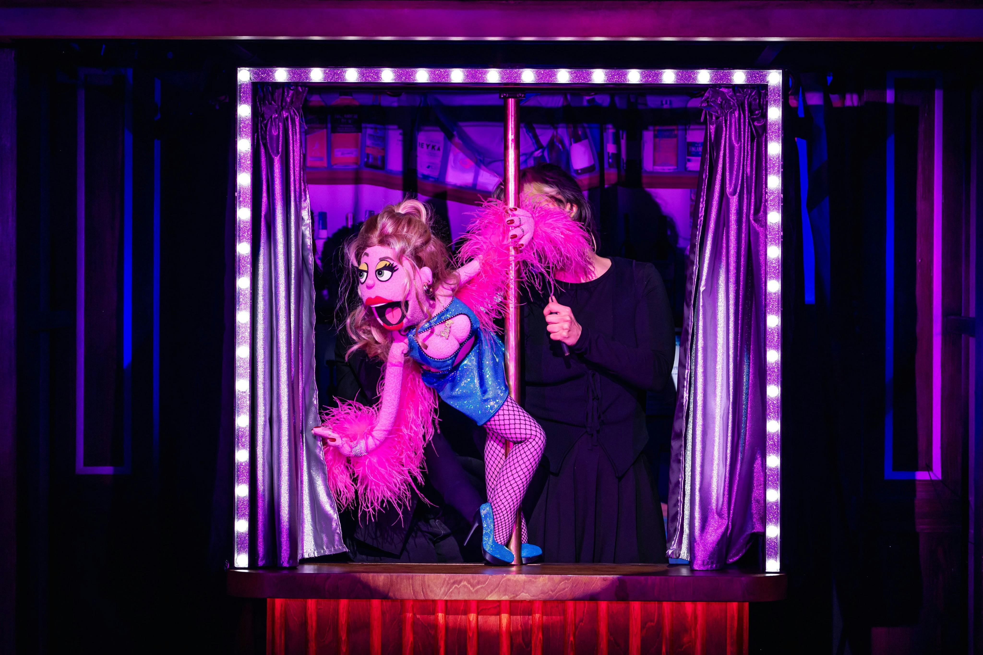 Avenue Q - Photo 1 of 4